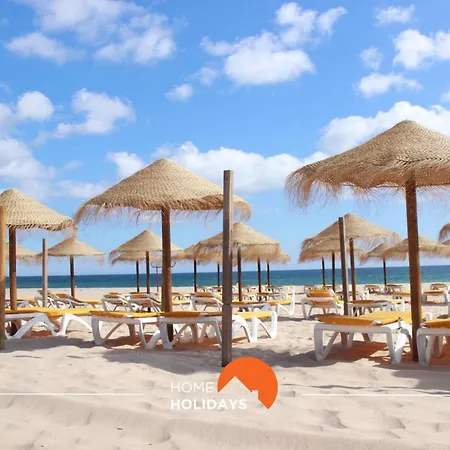 #110 T1 Almeida Garrett By Holidays Apartment *